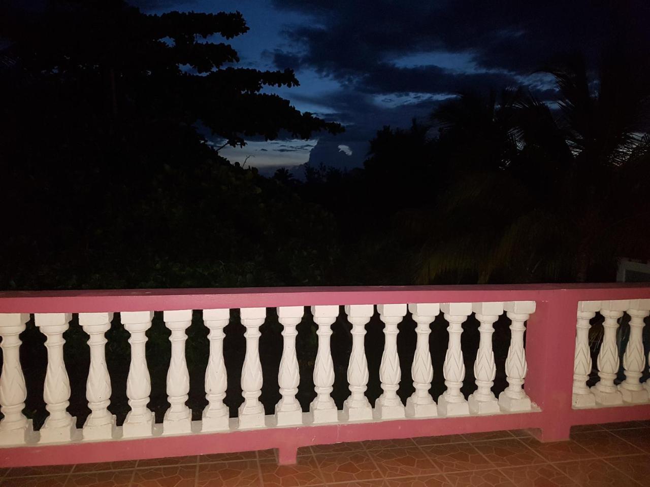 Beya Suites Punta Gorda Eksteriør billede