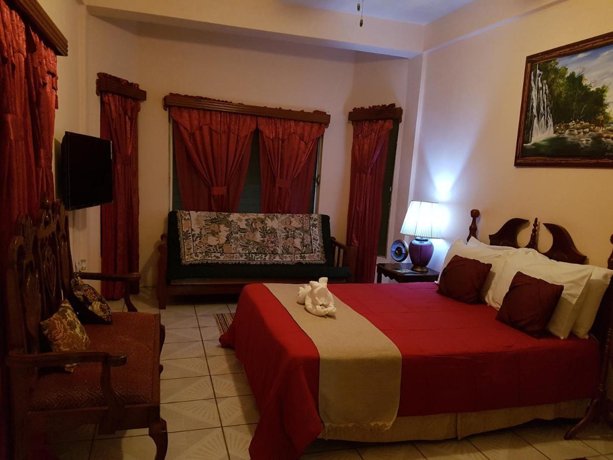 Beya Suites Punta Gorda Eksteriør billede